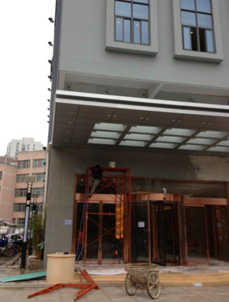 南寧精通酒店外墻清洗服務-南寧專業外墻清洗公司 南寧專業外墻保潔公司 南寧專業外墻清潔公司